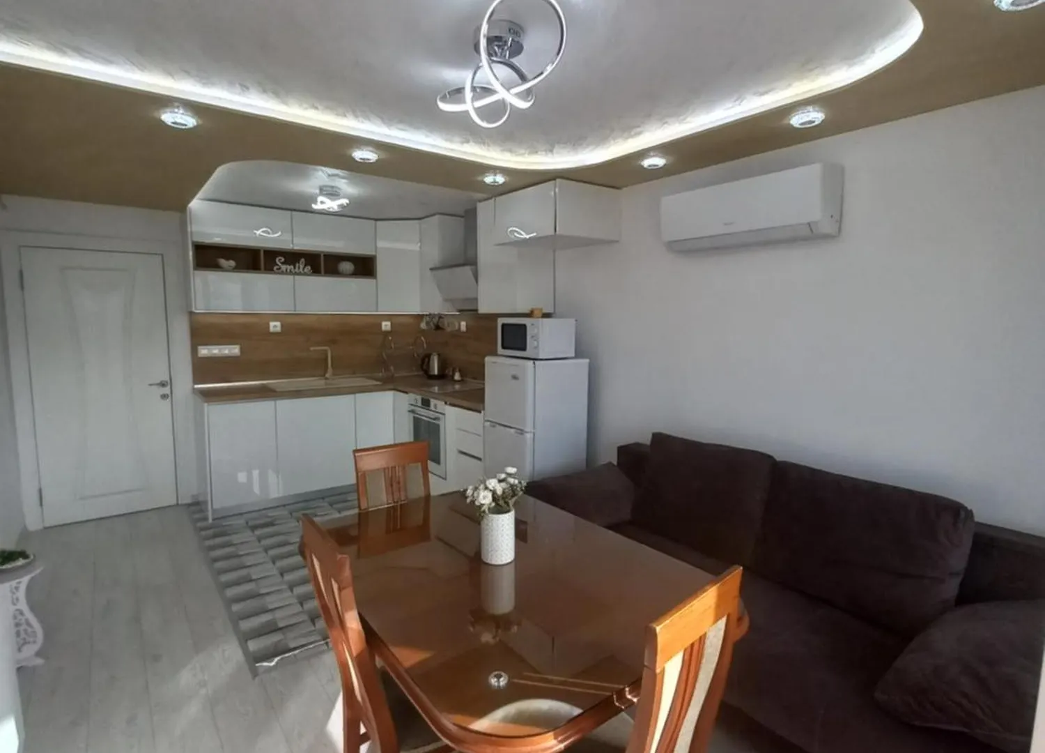 Apartment Krisiya In بورغاس
